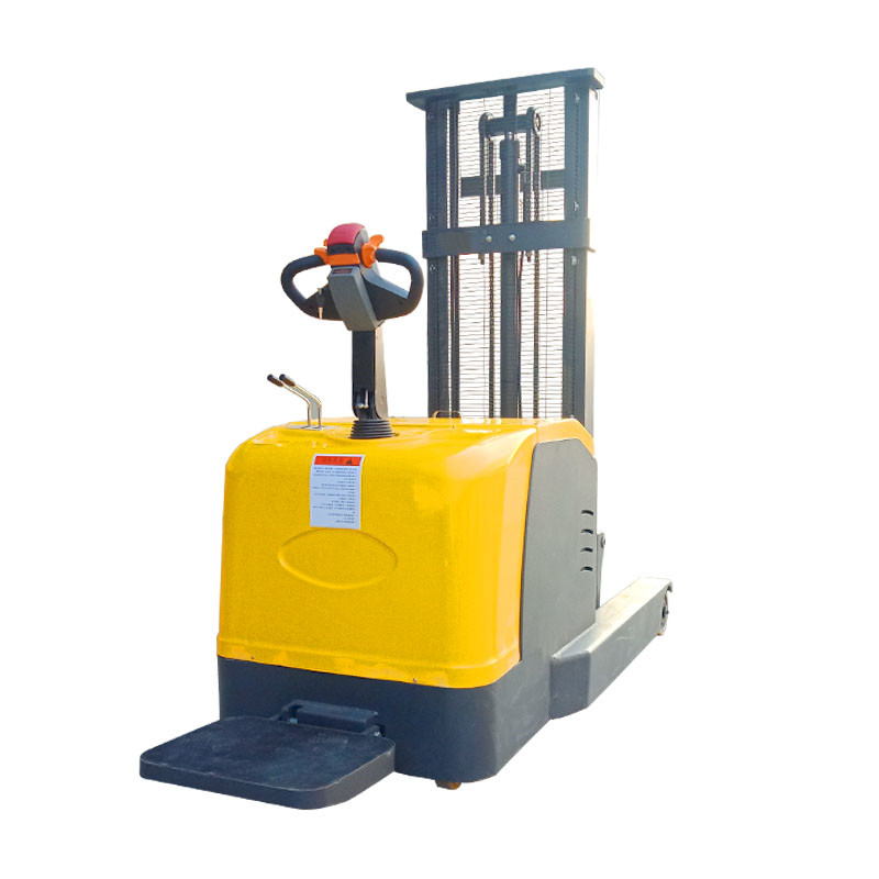 前移式電動堆高車廠商淺談電動堆高車發展趨勢