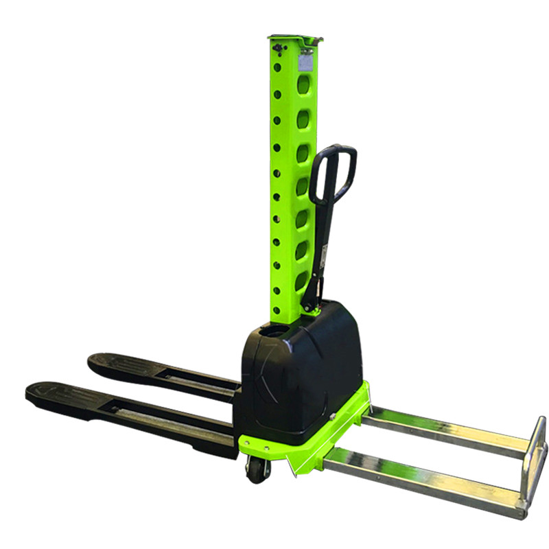 倉儲叉車廠家保養叉車充電器的細則