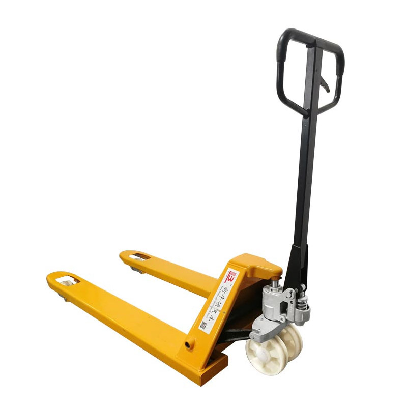 如何選擇適合的倉儲叉車廠家的叉車