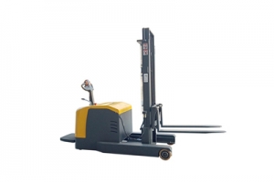 前移式電動(dòng)堆高車廠商帶您了解設(shè)備的傳動(dòng)裝置