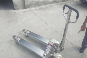 手動叉車可以應用于哪些地方？