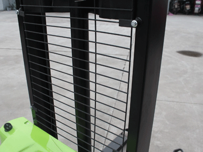 電動堆高叉車門架