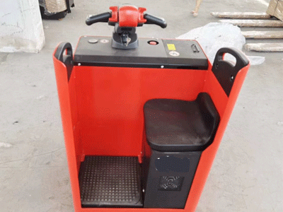 新牛頓座駕式全電動(dòng)搬運(yùn)車舒適度拉滿！