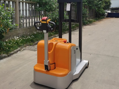 2026年步行式平衡重堆高車操作方法 一看就會